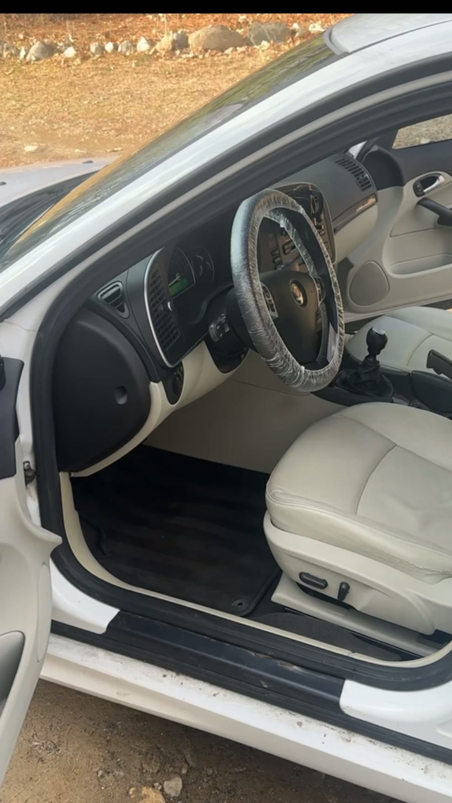 Sedan — Interior Reset